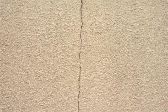 屋根や外壁のリフォームを検討するきっかけ